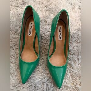 Steve Madden Emerald Green Heels